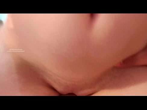 ❤️ Duke fjetur në dhomën e motrës sime dhe kështu u zgjova Seks cilësor në sq.xxxhdporn.ru